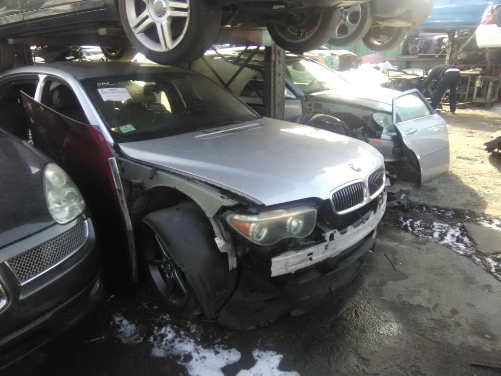 Bobs Auto Wreckers | 58 Avenue C, Newark, NJ 07114, USA | Phone: (973) 645-8800