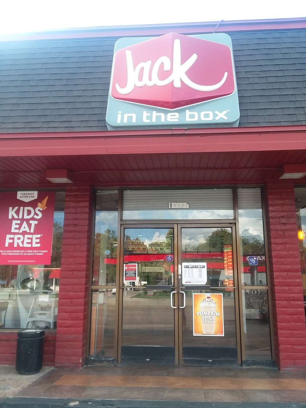 Jack in the Box | 10004 Telephone Rd, Houston, TX 77075, USA | Phone: (713) 991-2597