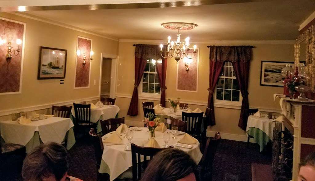 Silvios Villa Ristorante & Martini Bar | 274 NY-94, Warwick, NY 10990, USA | Phone: (845) 987-1500