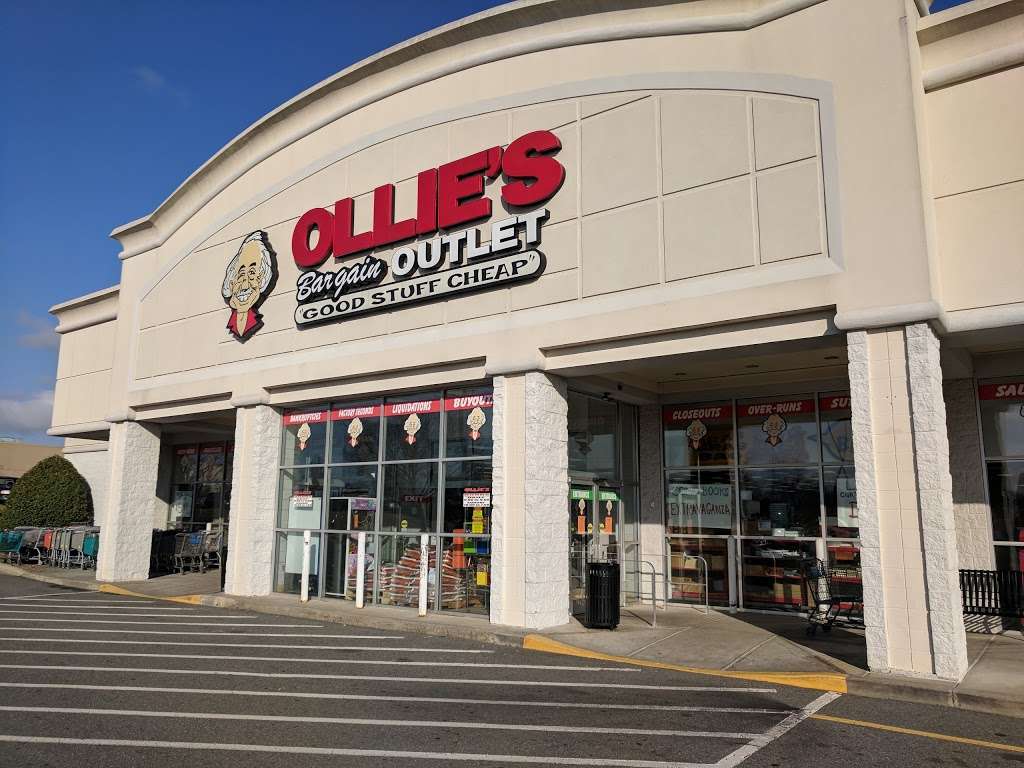 Ollies | 221 Norman Station Blvd, Mooresville, NC 28117, USA | Phone: (704) 664-1111