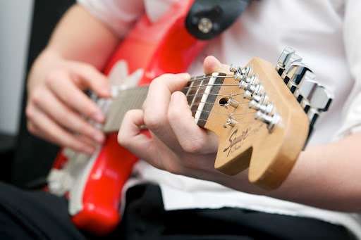 Cadenza Music School | Stubbers Farm, Mountnessing Rd, Blackmore, Ingatestone CM4 0NX, UK | Phone: 01277 823810