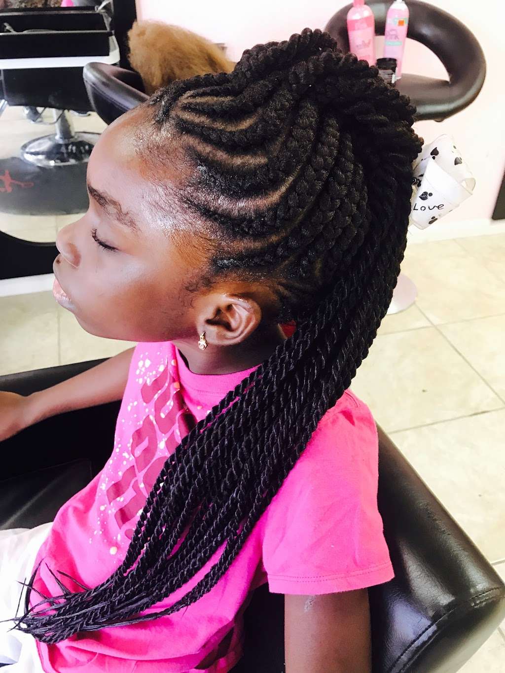 Maggies African Hair Braiding | 2415 W 63rd St, Chicago, IL 60629, USA | Phone: (773) 863-9010