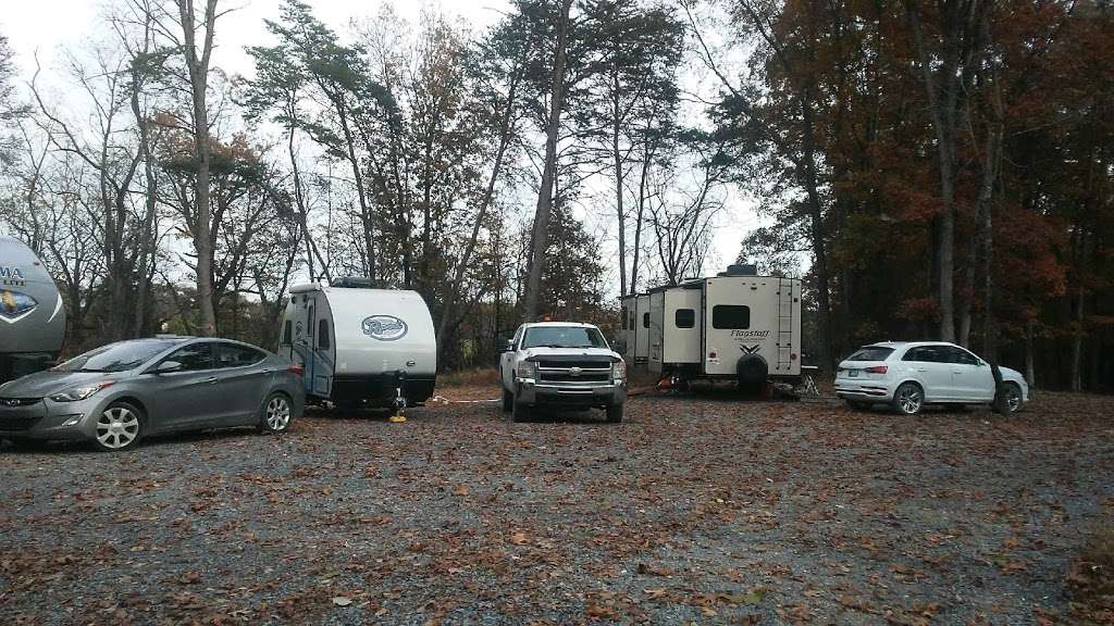 Silverville RV Park All Year Rental | 1980 Strobridge Rd, Martinsburg, WV 25405, USA | Phone: (304) 671-0684