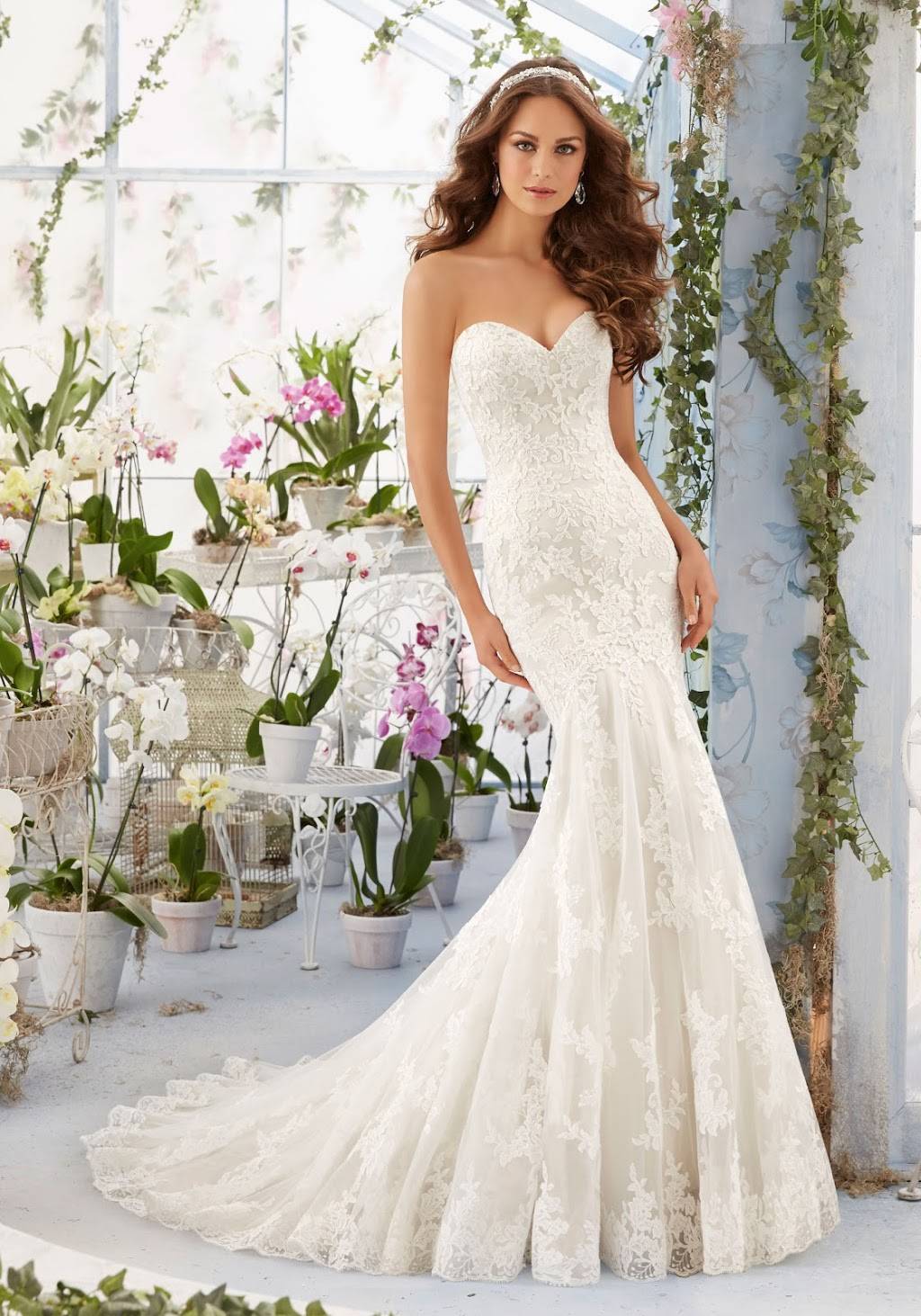 Labella Bridal Boutique | 313 Mill St, Occoquan Historic District, VA 22125, USA | Phone: (703) 494-2929