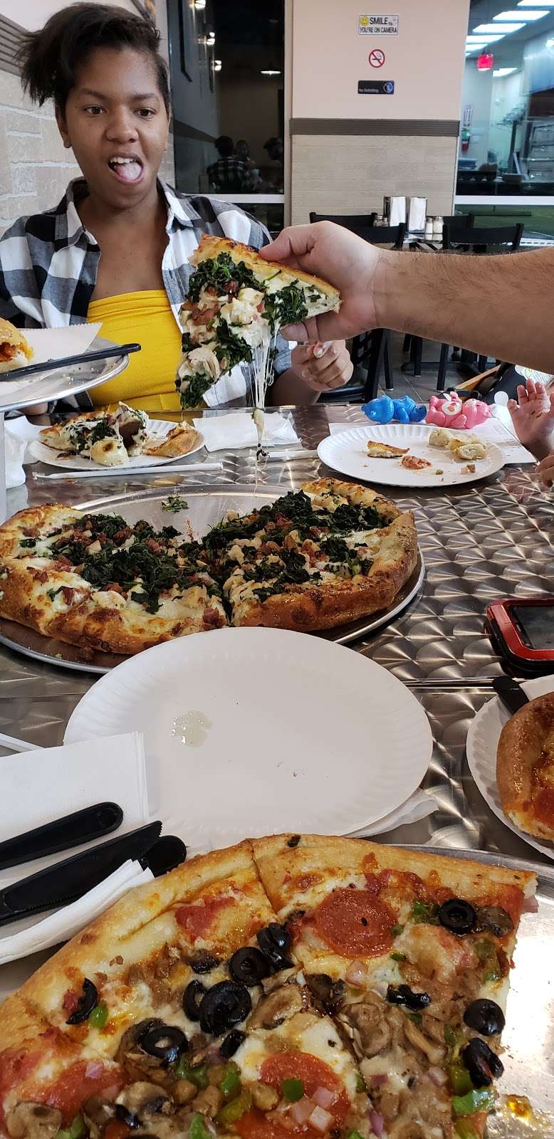 Saruzzos New York Pizzeria | 8620 Grand Mission Blvd Ste. G, Richmond, TX 77407, USA | Phone: (346) 239-2555