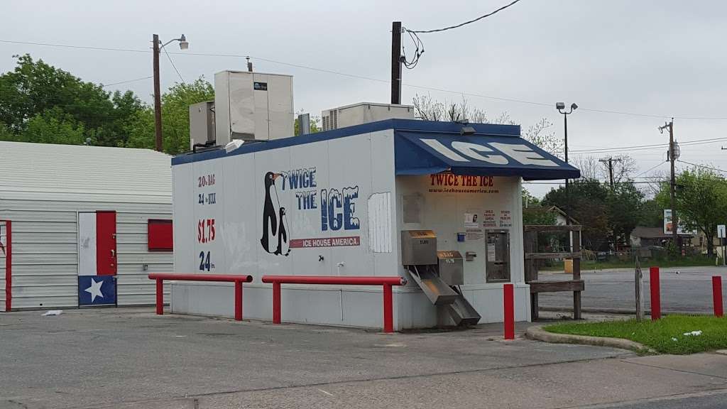 Ice Machine 78216 | 4027-4065 W Commerce St, San Antonio, TX 78207, USA