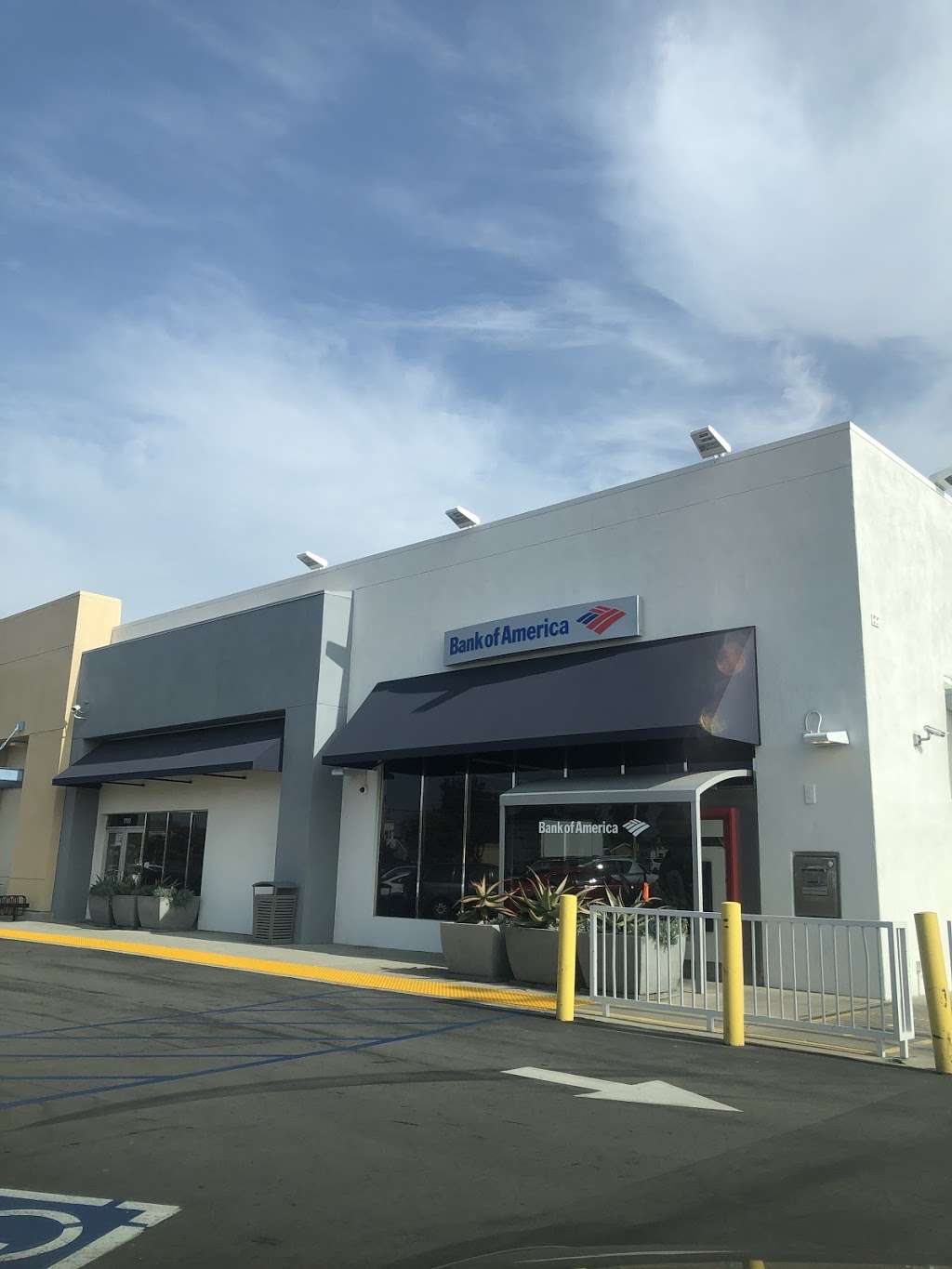 Bank of America Financial Center | 17512 Crenshaw Blvd, Torrance, CA 90504, USA | Phone: (310) 965-9460