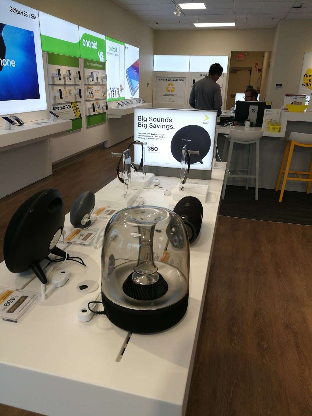 Sprint Store | 345 Main St, Tewksbury, MA 01876, USA | Phone: (978) 254-2383