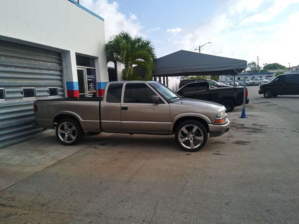 Joshuas Window Tinting | 416 NW 79th St, Miami, FL 33150, USA | Phone: (786) 308-5321