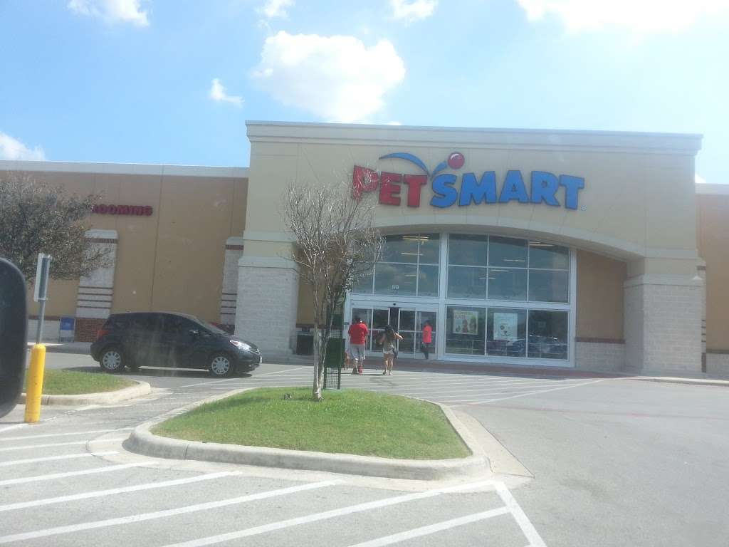 PetSmart | 119 SW Loop 410 Bldg 3, San Antonio, TX 78245 | Phone: (210) 680-7710