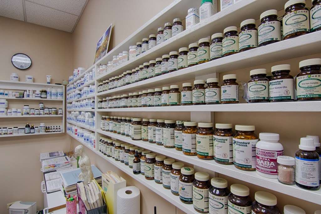 Dempster Natural Health | 1129 Wheaton Oaks Ct ste B, Wheaton, IL 60187, USA | Phone: (630) 588-9300