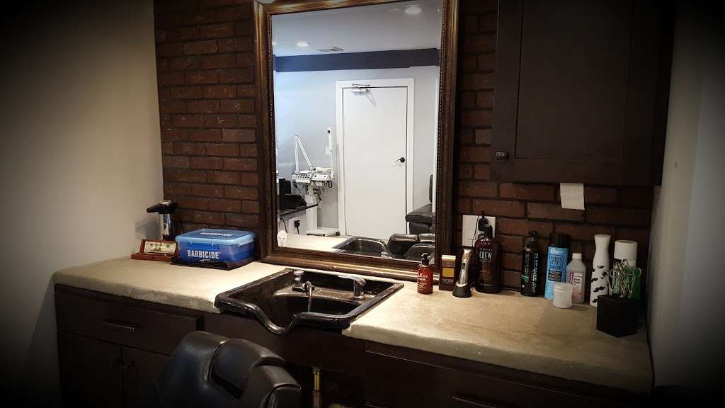 The Classic Man Barbershop | 39 Main St, Woburn, MA 01801, USA | Phone: (781) 729-6970