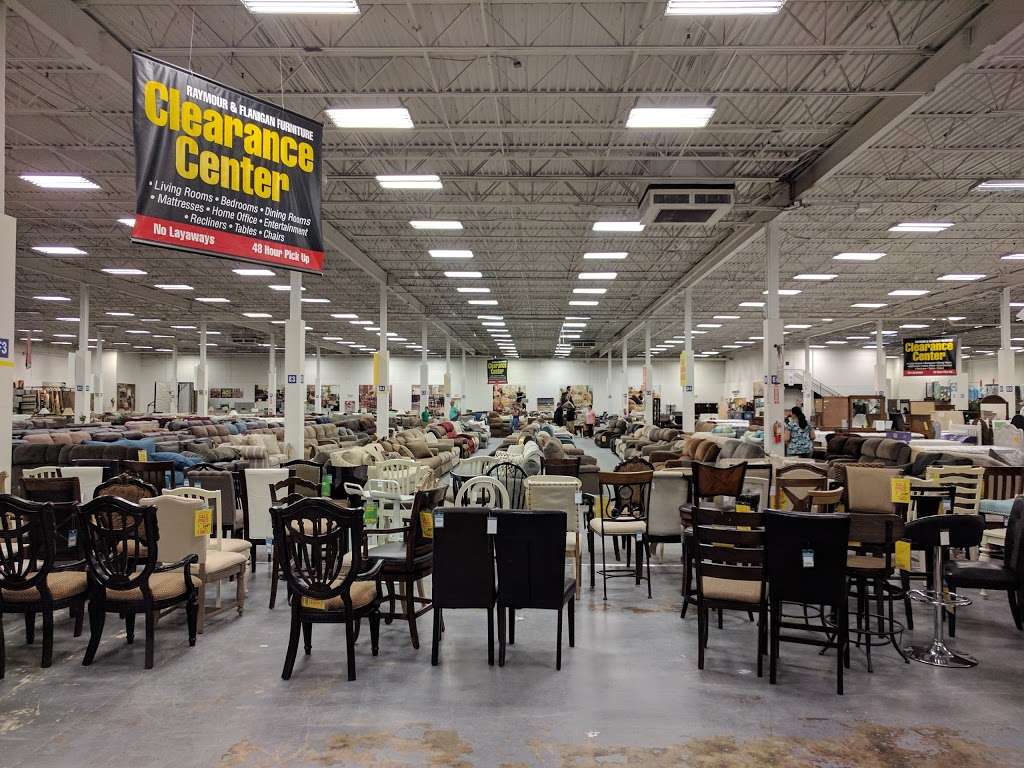 Raymour & Flanigan Furniture and Mattress Clearance Center | 1300 MacDade Boulevard, Woodlyn, PA 19094 | Phone: (610) 521-5421