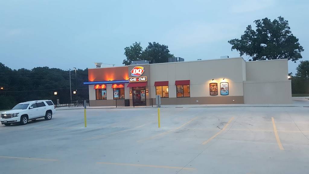 Dairy Queen Grill & Chill | 2535 Columbus St, Ottawa, IL 61350, USA | Phone: (815) 324-9485