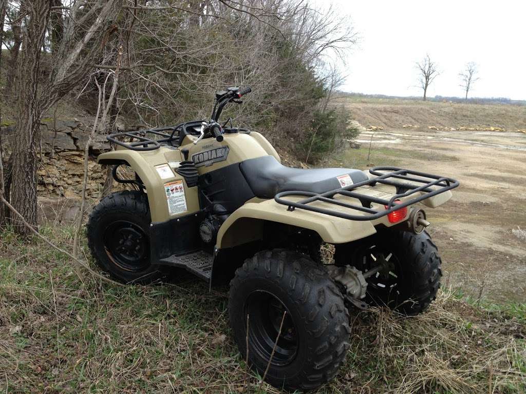 Panther Lube & Tire | 1121 E Kaskaskia St, Paola, KS 66071, USA | Phone: (913) 294-5100