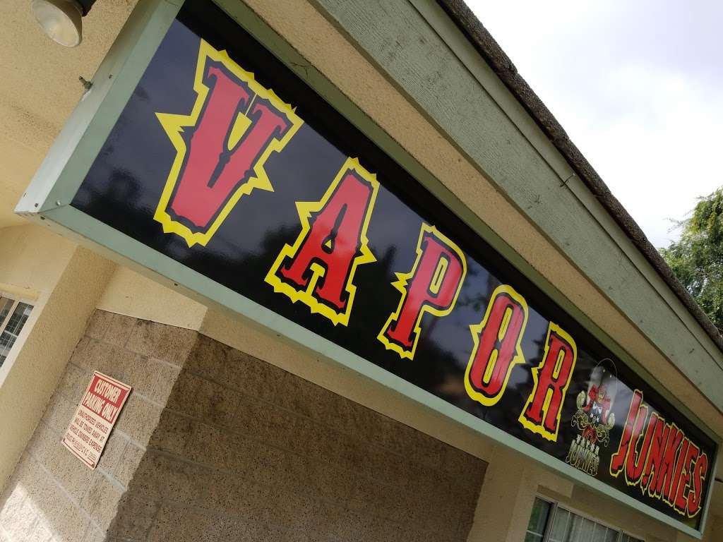 Vapor Junkies | 1321 N Grand Ave, Walnut, CA 91789 | Phone: (909) 595-0255