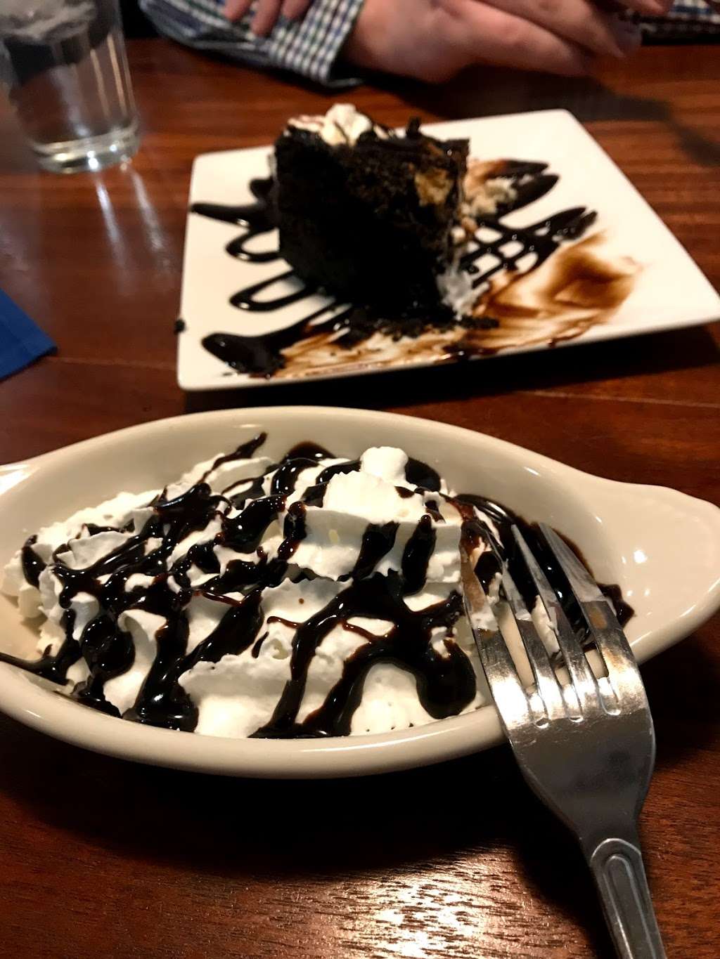 Waterfront Pub & Grill | 408 State Rd 50, Delavan, WI 53115, USA | Phone: (262) 728-4700