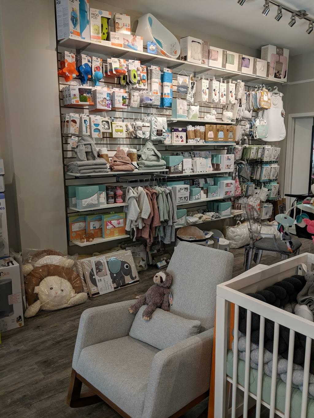 Baby Envy Boutique & Registry | 1645 Wyandotte St E, Windsor, ON N8Y 1C8, Canada | Phone: (519) 252-2222