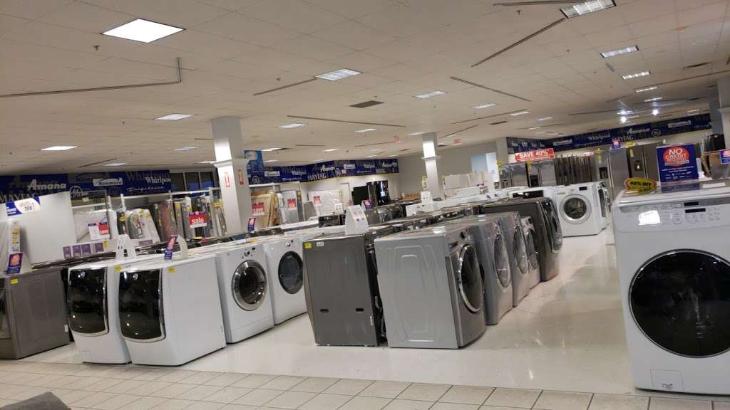 Sears Outlet | 680 W Winton Ave, Hayward, CA 94545, USA | Phone: (510) 265-1003