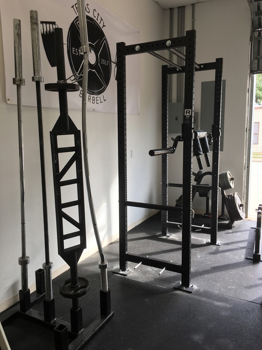 Texas City Barbell | 118 6th St N, Texas City, TX 77590, USA | Phone: (832) 525-0555