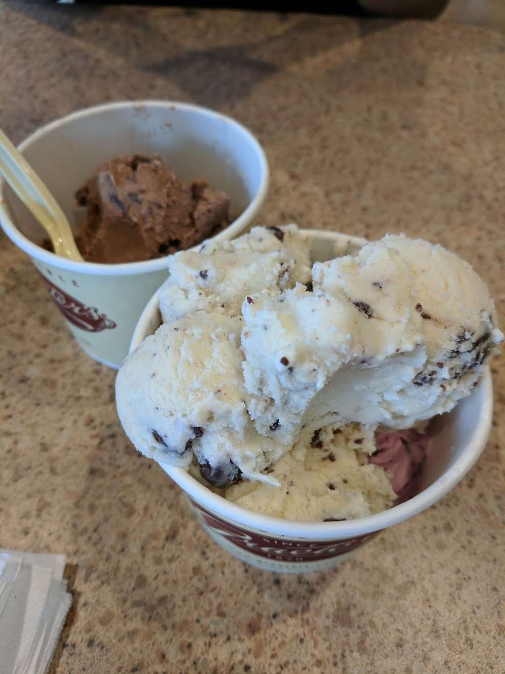 Graeters Ice Cream Winnetka | 940 Green Bay Rd, Winnetka, IL 60093 | Phone: (847) 441-1725