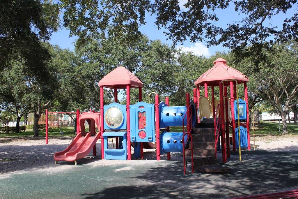 Myrtle Grove Park | 3030 NW 179th St, Miami Gardens, FL 33056, USA | Phone: (305) 624-7421