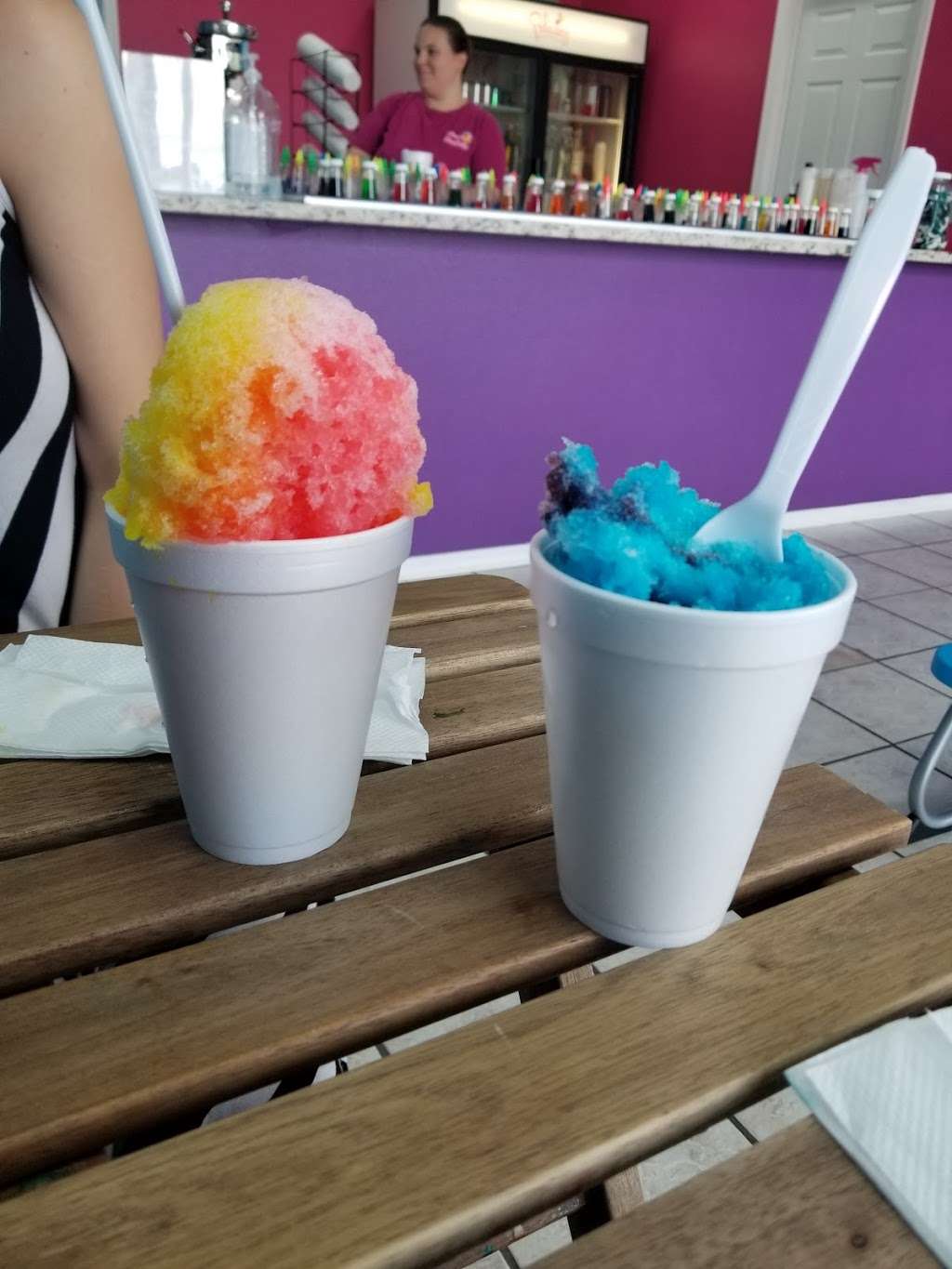 Pelicans Snowballs | 3064 Cypress Gardens Rd, Cypress Gardens, FL 33884 | Phone: (863) 875-7408