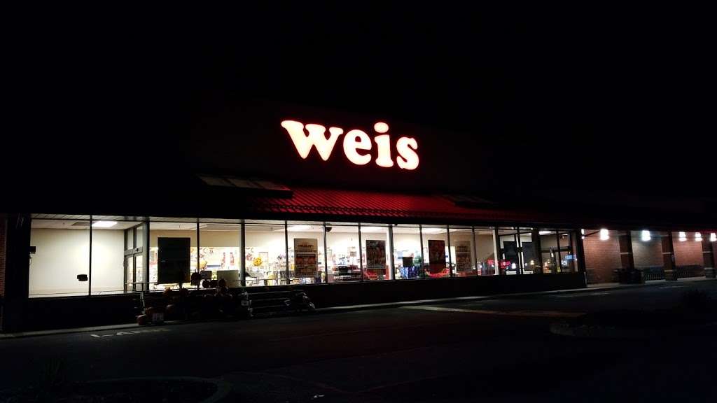 Weis Markets | 7001 N, PA-309, Coopersburg, PA 18036, USA | Phone: (610) 282-3039