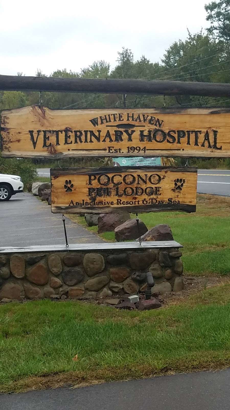 White Haven Veterinary Hospital | 88 PA-940, White Haven, PA 18661, USA | Phone: (570) 443-0966