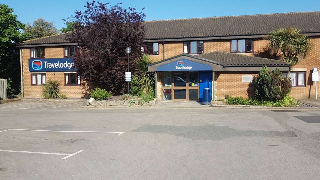 Travelodge London Wimbledon Morden | A24 Epsom Rd, Morden SM4 5PH, UK | Phone: 0871 984 6196