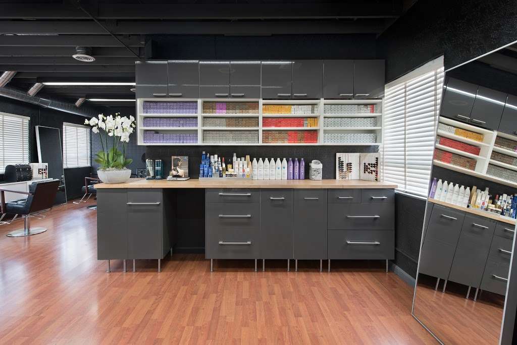 Salon Vaso | 1500 Alton Rd, Miami Beach, FL 33139 | Phone: (305) 674-7470