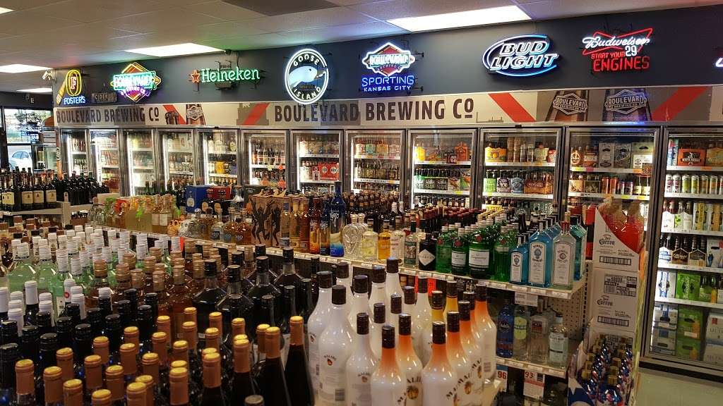 Grand Slam Liquor | 608 Tulip Dr, Bonner Springs, KS 66012, USA | Phone: (913) 441-1110