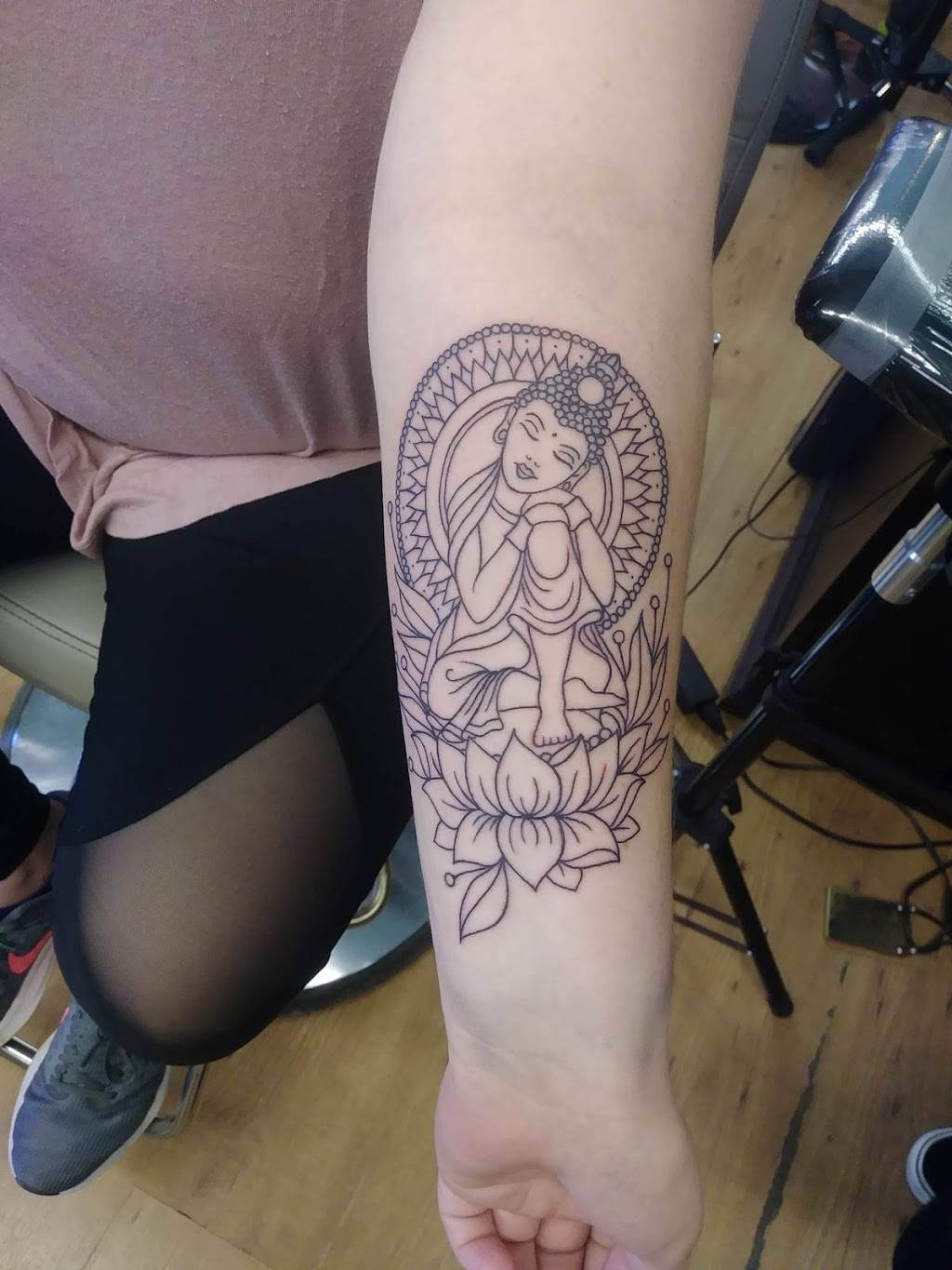 Electric Boogaloo Tattoo of Vancouver WA 1002 NE Minnehaha St