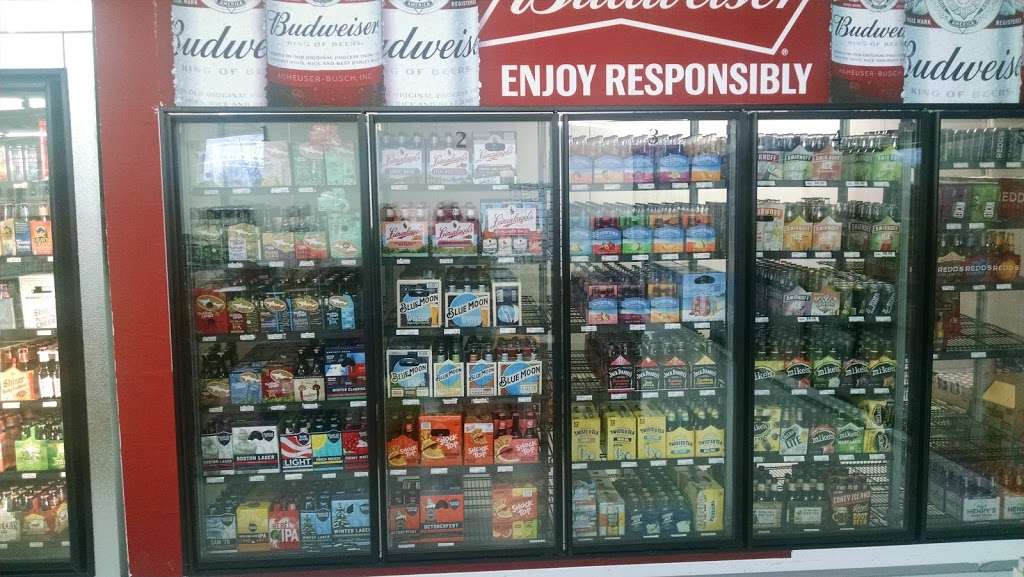 Liquor World | 1651 E Lebanon Rd Route 10, Dover, DE 19901 | Phone: (302) 531-2337