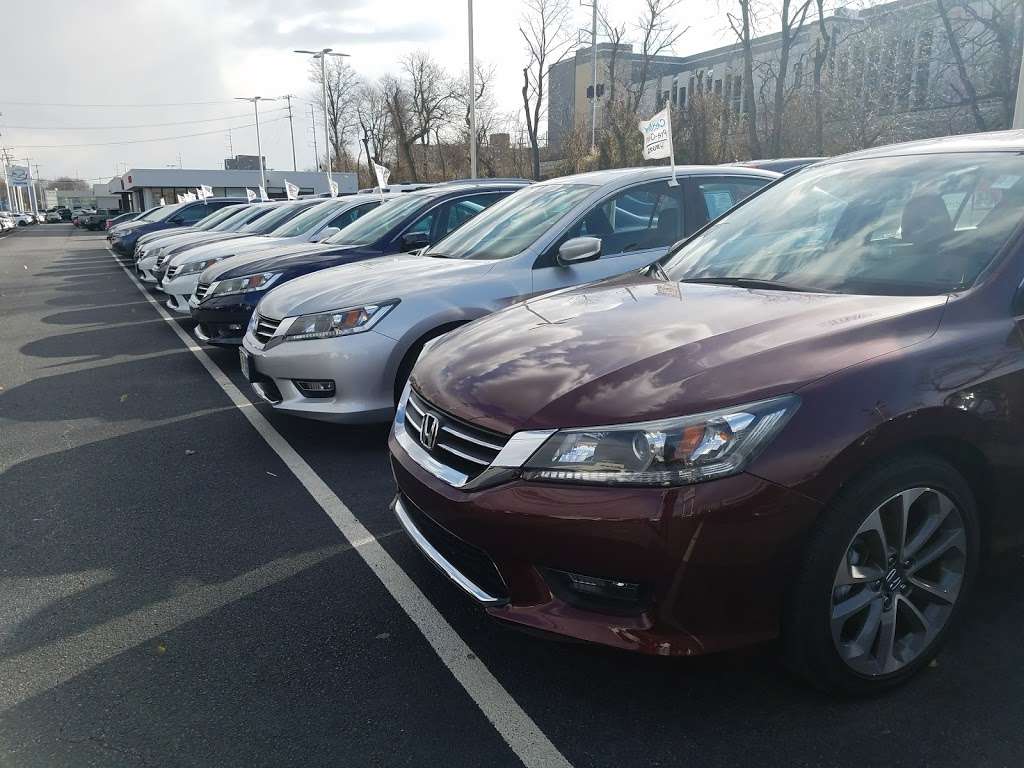 Martin Dealership | 3711, 298 E Cleveland Ave, Newark, DE 19711, USA | Phone: (302) 738-5200