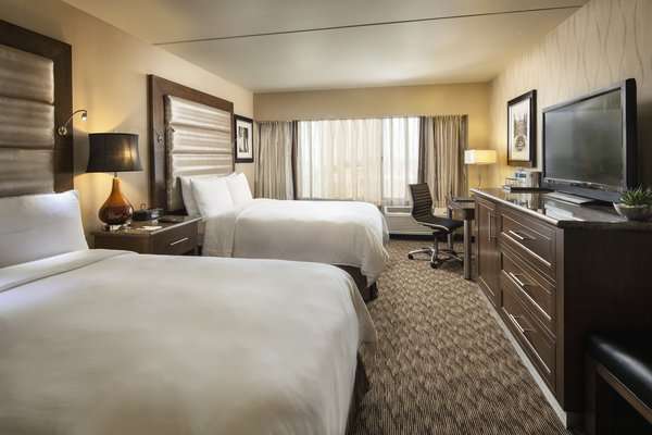 Radisson Hotel Los Angeles Midtown at USC | 3540 S Figueroa St, Los Angeles, CA 90007 | Phone: (213) 748-4141