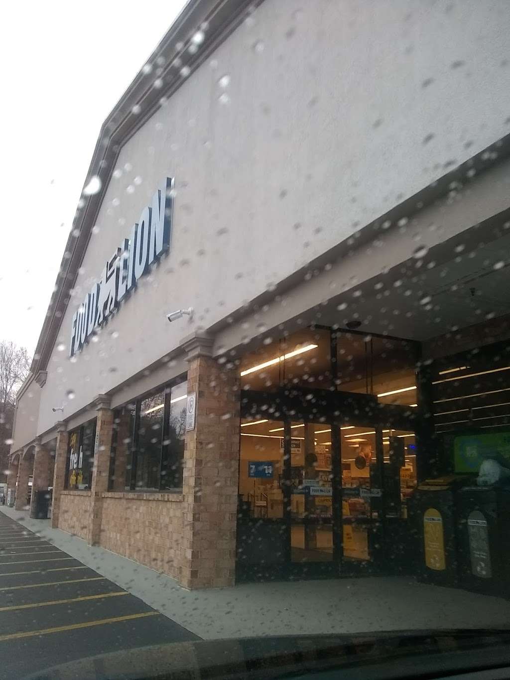 Food Lion | 80 Branchview Dr NE, Concord, NC 28025, USA | Phone: (704) 784-5318