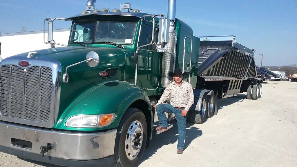 Porter Truck Sales Hutchins | 1200 TX-310, Hutchins, TX 75141, USA | Phone: (972) 225-2480