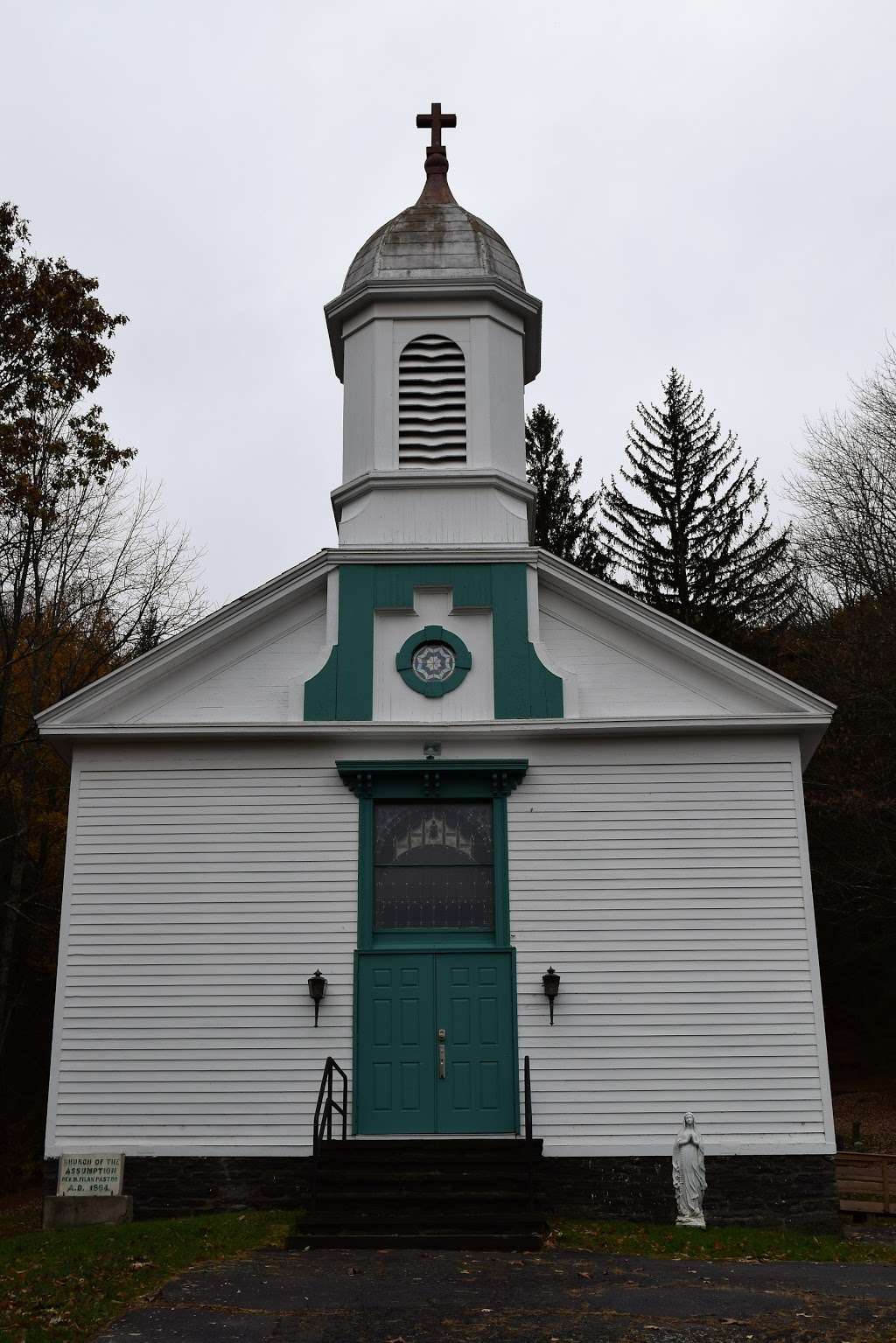 Saint Marys Church | PA-590, Lackawaxen, PA 18435, USA