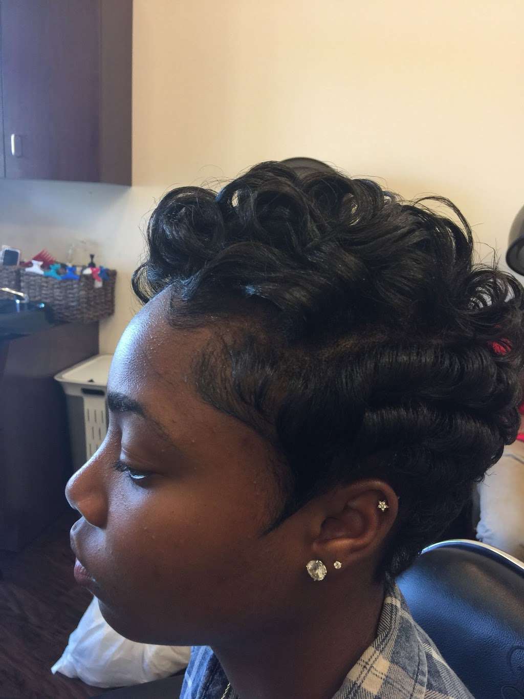 Kahdijahs Hair Solutions At Phenix Salon Suites | 9906 Liberia Ave Suite 133, Manassas, VA 20110, USA | Phone: (571) 428-7066
