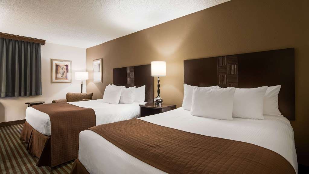Best Western Plus Seville Plaza Hotel | 4309 Main St, Kansas City, MO 64111, USA | Phone: (816) 561-9600