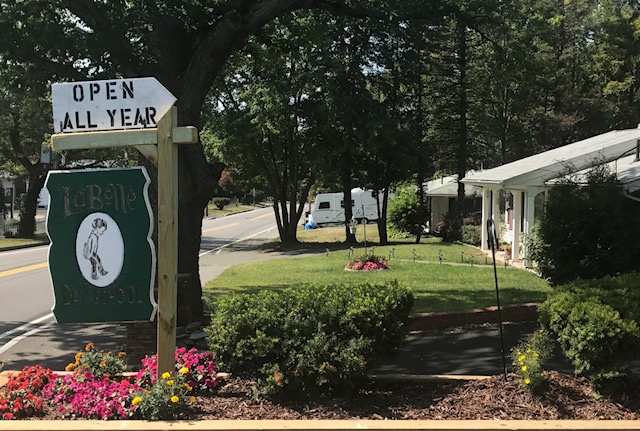 La Belle Day School | 600 E Ashland St, Brockton, MA 02302, USA | Phone: (508) 586-9143