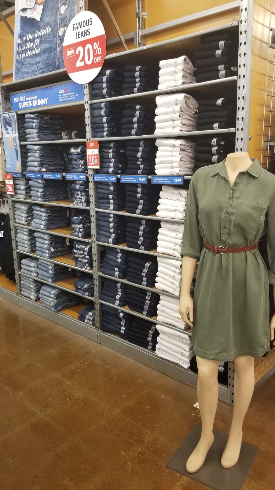 Old Navy | 750 Sunland Park Dr Suite A1, El Paso, TX 79912 | Phone: (915) 760-6400