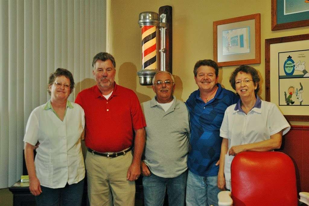 Real McCoy Barber Shop | 6099 SE Federal Hwy, Stuart, FL 34997, USA | Phone: (772) 221-3960