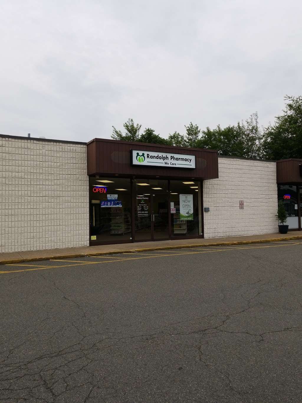 Randolph Pharmacy | 124 Rt 10 W, Randolph, NJ 07869, USA | Phone: (973) 442-4020