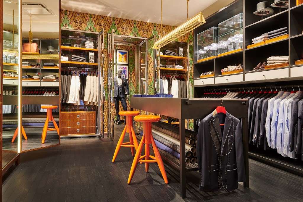 Suitsupply Williamsburg Brooklyn | 57 Wythe Ave, Brooklyn, NY 11249, USA | Phone: (347) 407-9355