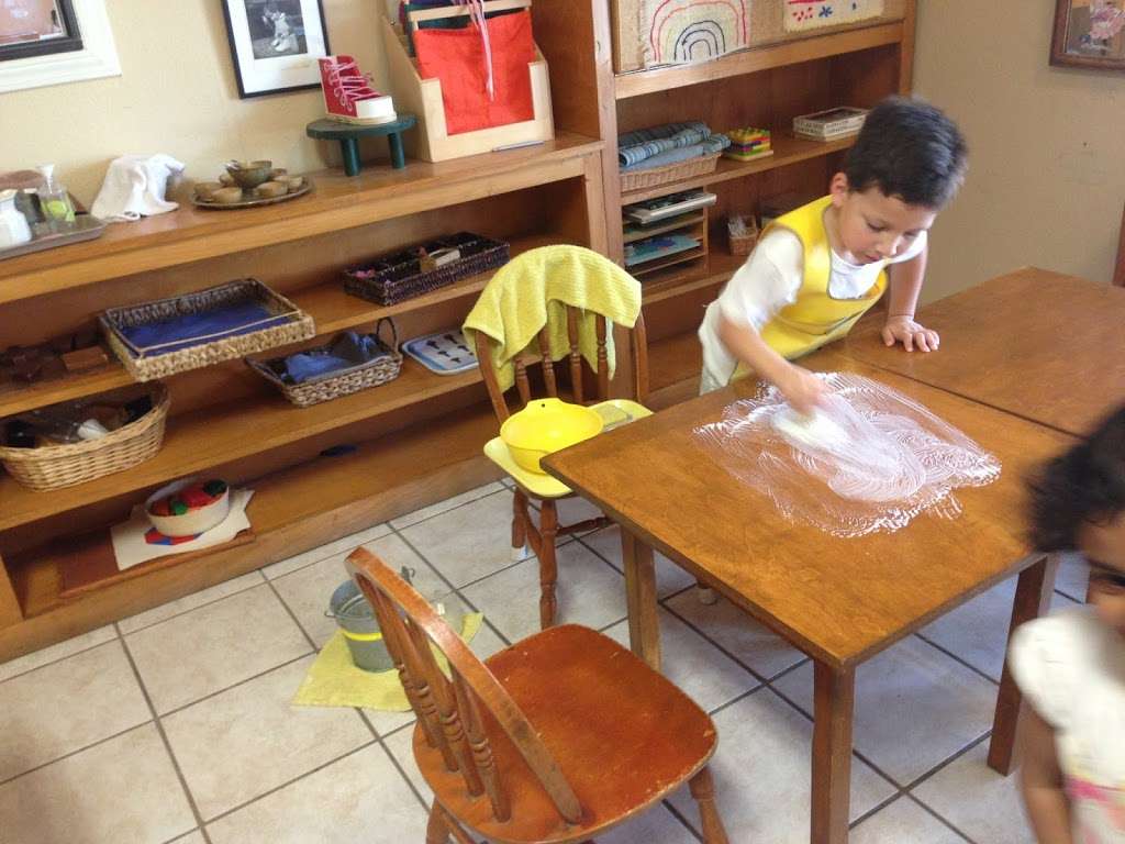 Montessori Childrens House | 4911 Golden Quail, San Antonio, TX 78240 | Phone: (210) 558-8339