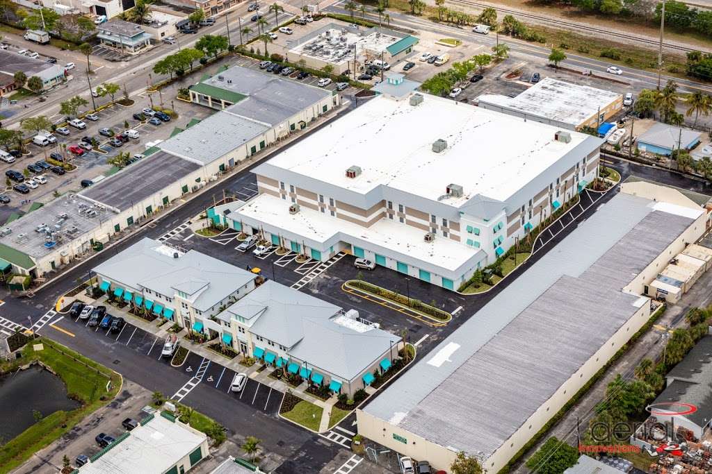 Center Park Storage | 115 Banyan, Jupiter, FL 33458, USA | Phone: (561) 575-0934