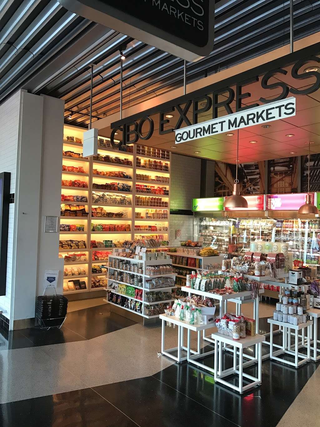 CIBO Express Gourmet Market | Terminal 3, Gate H1, Chicago OHare International Airport (ORD), 10000 West OHare Avenue, Chicago, IL 60666 | Phone: (773) 462-9823