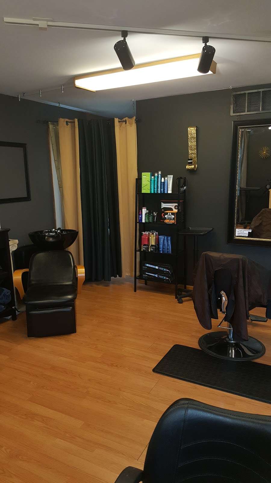 salon addiction. | 1117 N Main St, Crown Point, IN 46307, USA | Phone: (219) 472-1177